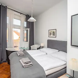 Apartment Skolska, Prague